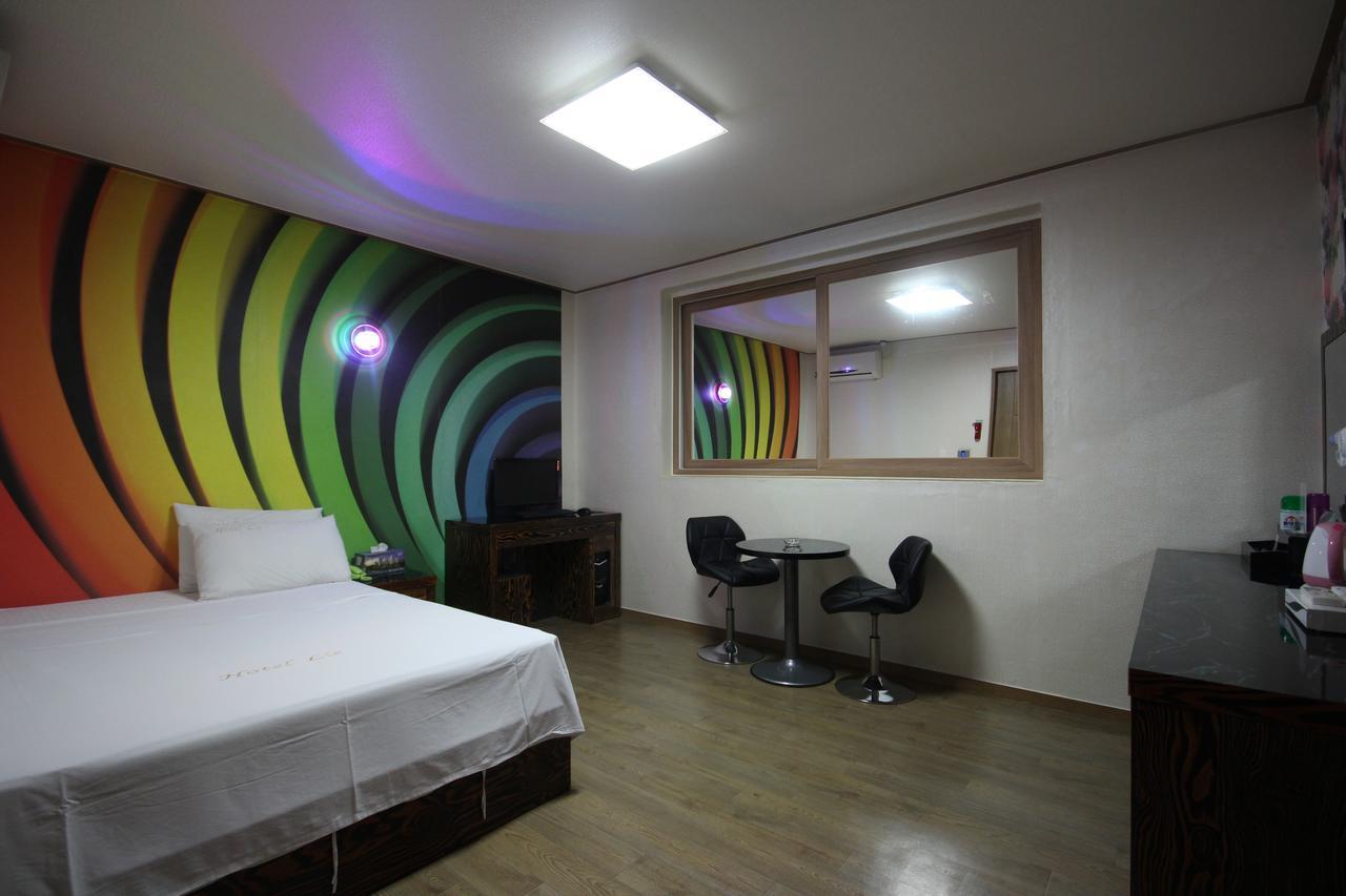 Hotel Lie Geoje Eksteriør billede