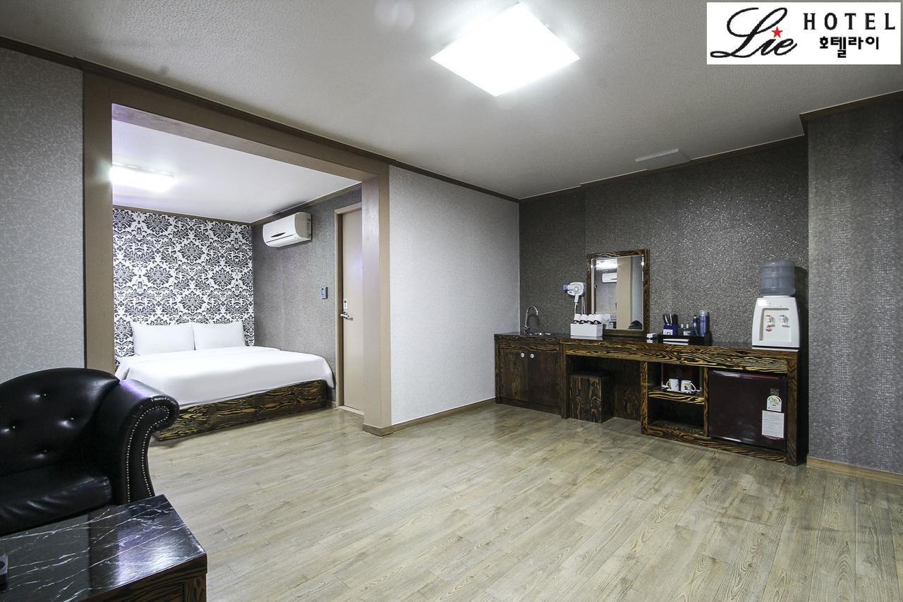 Hotel Lie Geoje Eksteriør billede