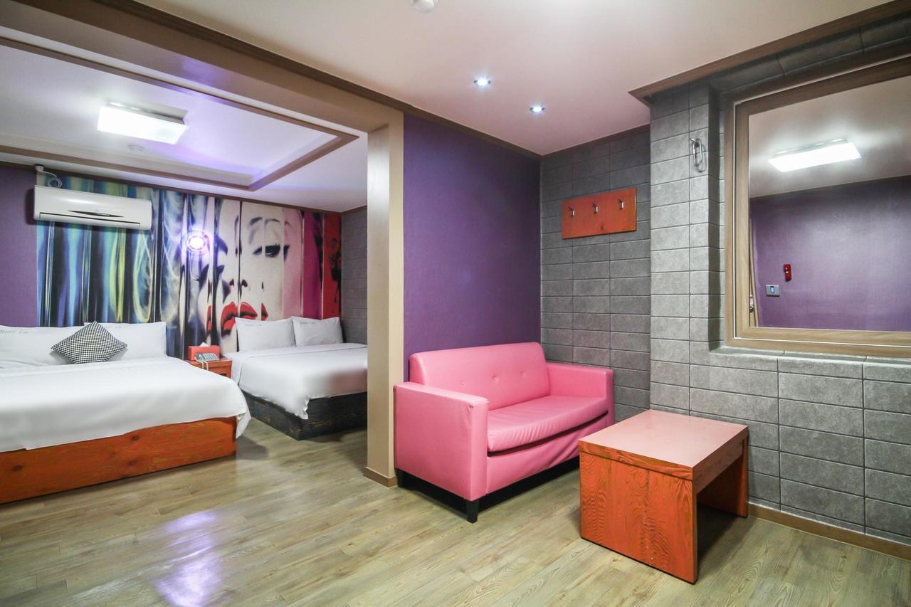Hotel Lie Geoje Eksteriør billede