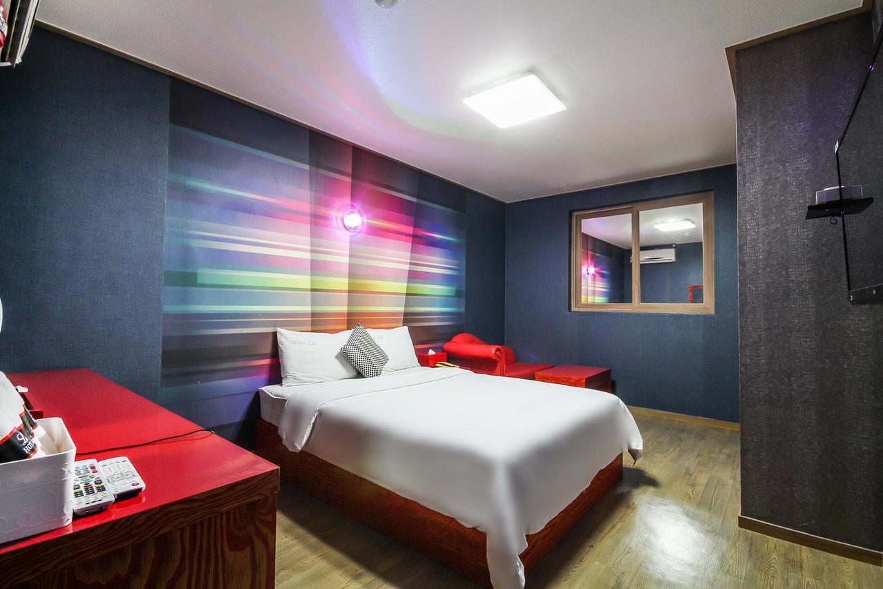 Hotel Lie Geoje Eksteriør billede