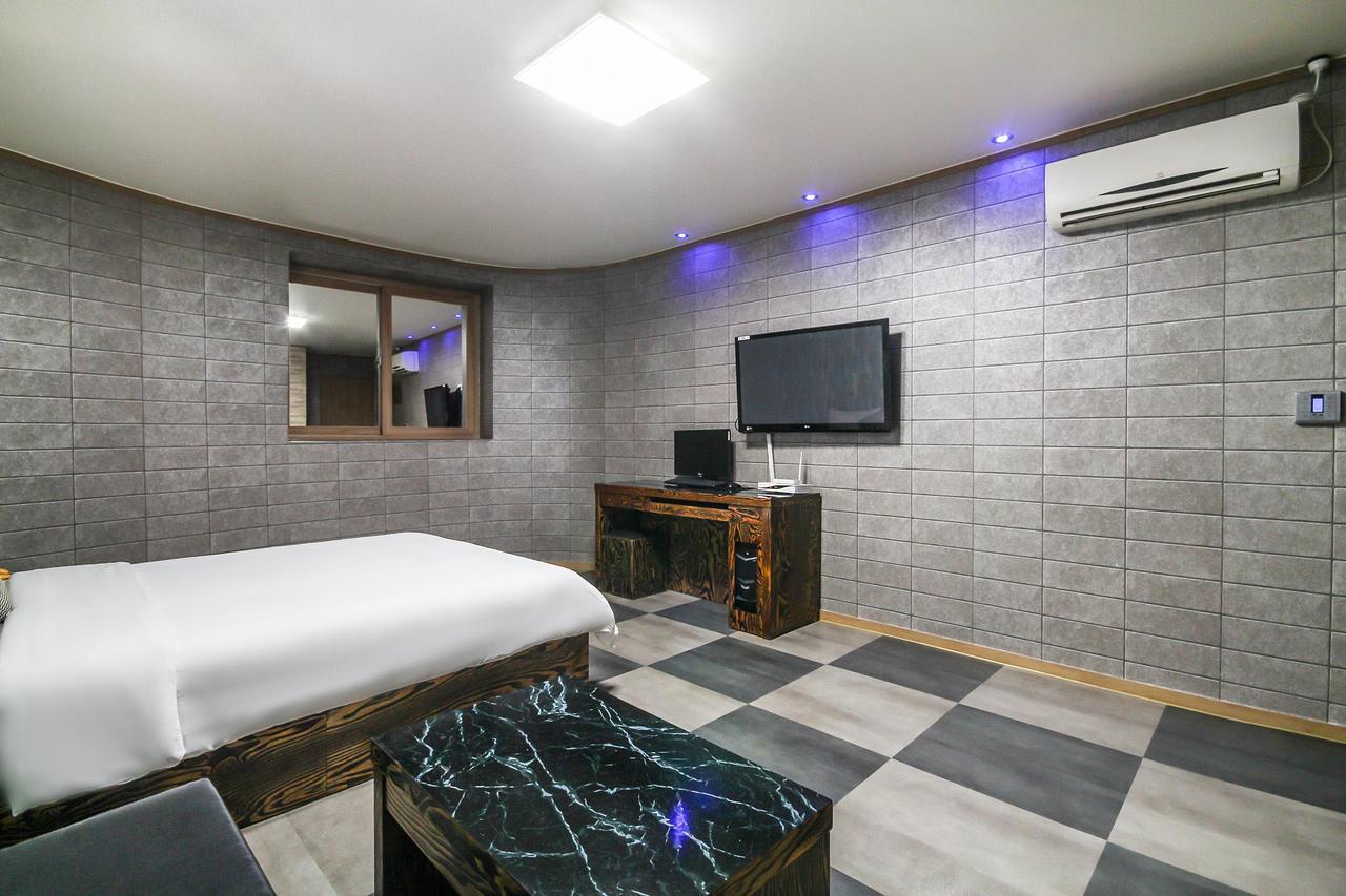 Hotel Lie Geoje Eksteriør billede