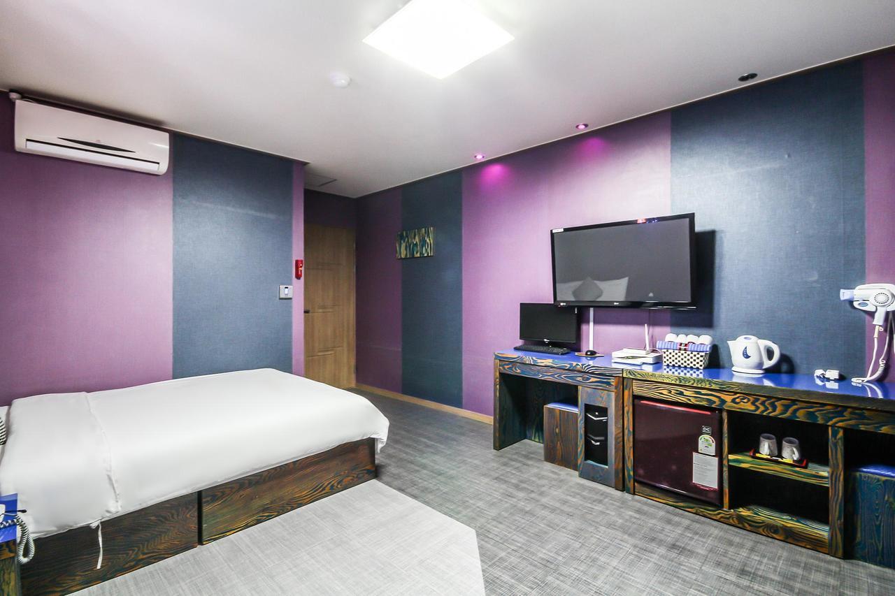 Hotel Lie Geoje Eksteriør billede